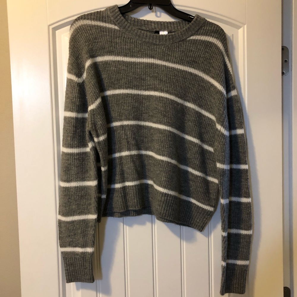 H&M sweater